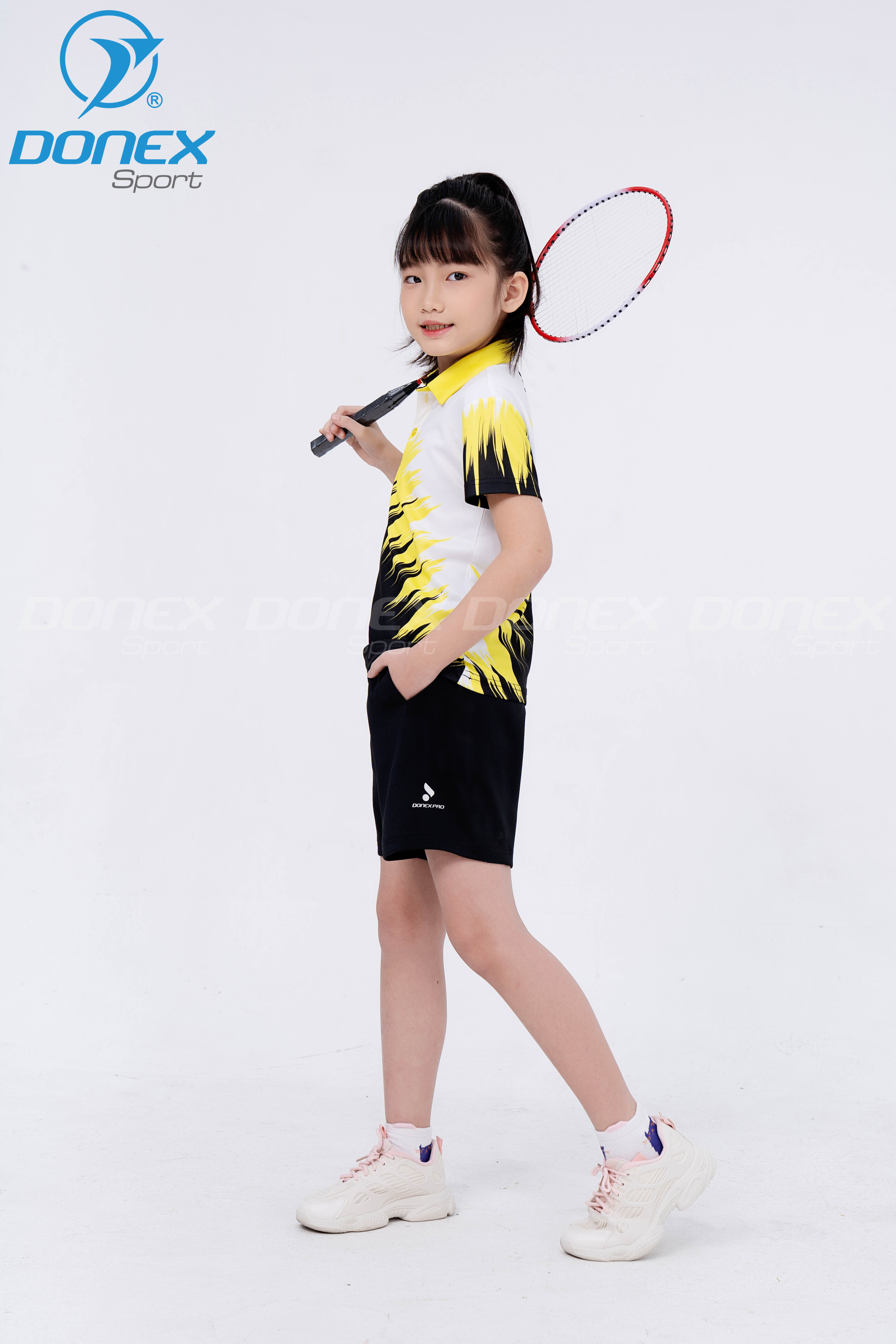 Áo thể thao trẻ em TC-1026  Đen phối vàng